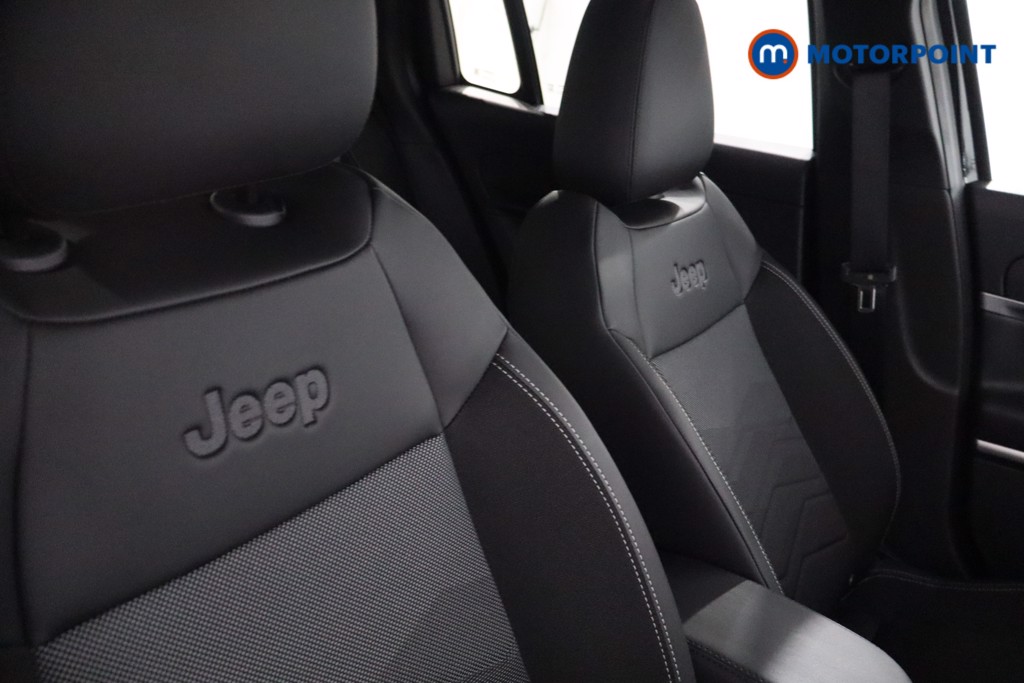 Jeep Avenger Summit Automatic Electric SUV - Stock Number (1625213) - 26th supplementary image