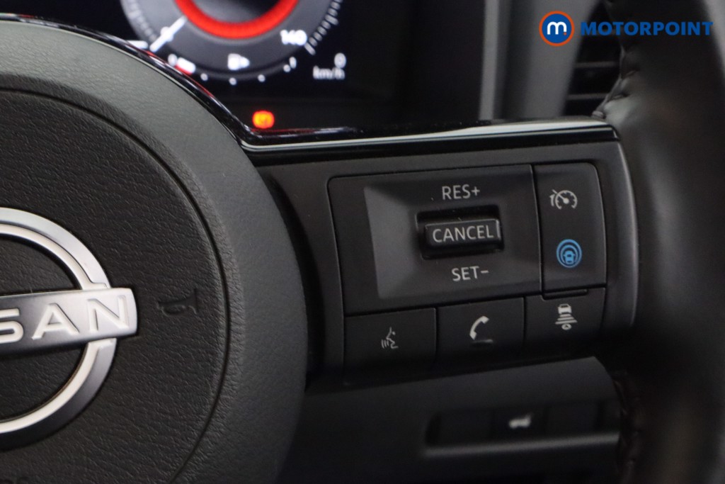 Nissan X-Trail Tekna Automatic Petrol-Electric Hybrid SUV - Stock Number (1625240) - 8th supplementary image