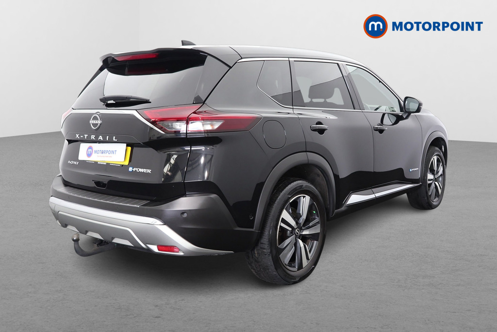 Nissan X-Trail Tekna Automatic Petrol-Electric Hybrid SUV - Stock Number (1625240) - Drivers side rear corner