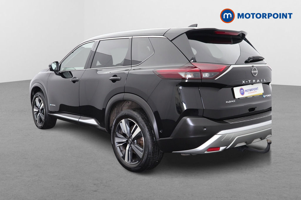 Nissan X-Trail Tekna Automatic Petrol-Electric Hybrid SUV - Stock Number (1625240) - Passenger side rear corner