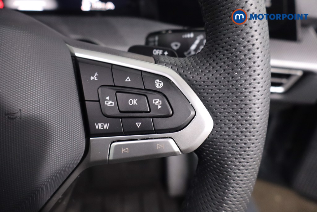 Volkswagen Golf Black Edition Automatic Petrol Hatchback - Stock Number (1625256) - 8th supplementary image