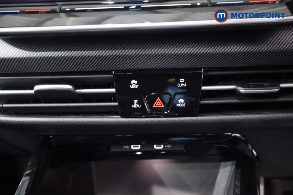 Volkswagen Golf Black Edition Automatic Petrol Hatchback - Stock Number (1625256) - 21st supplementary image