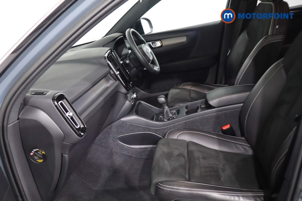 Volvo Xc40 R Design Manual Petrol SUV - Stock Number (1625560) - 4th supplementary image
