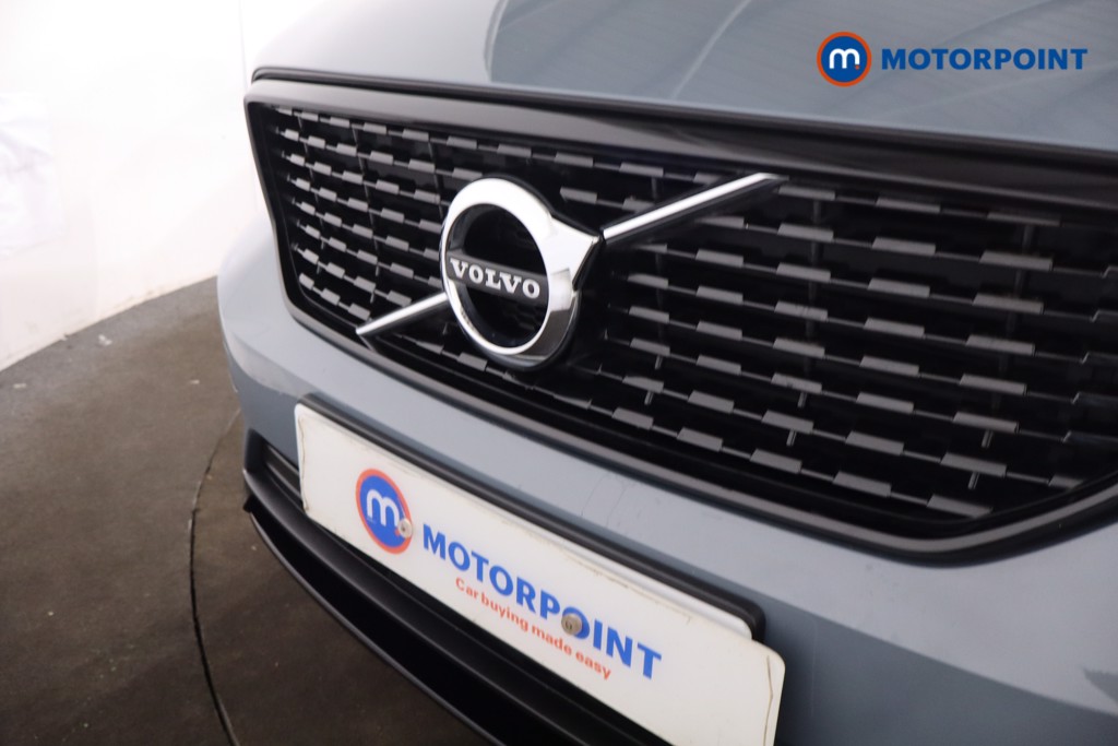 Volvo Xc40 R Design Manual Petrol SUV - Stock Number (1625560) - 30th supplementary image