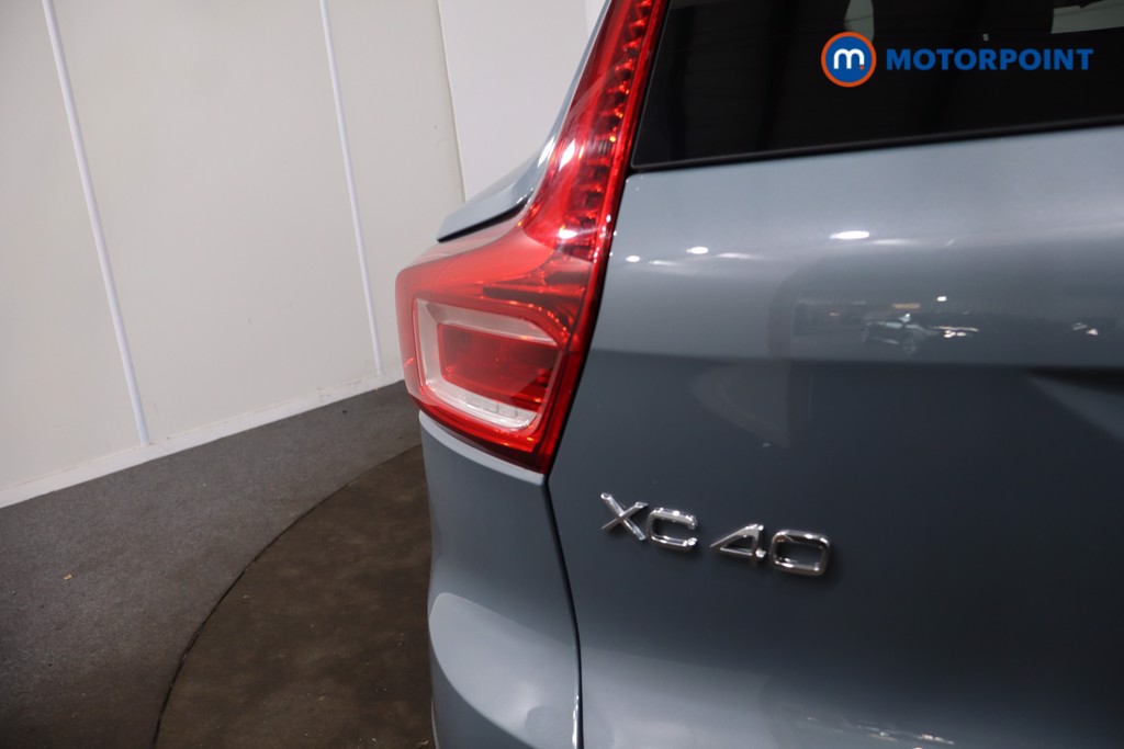 Volvo Xc40 R Design Manual Petrol SUV - Stock Number (1625560) - 37th supplementary image