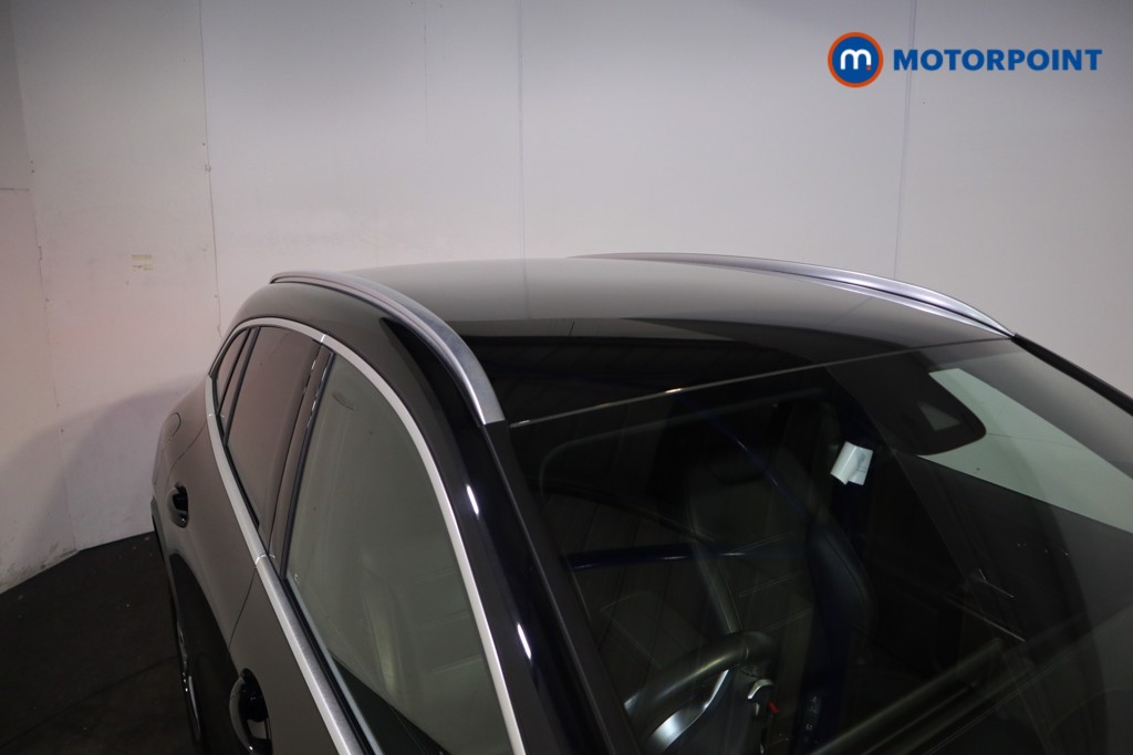 Mercedes-Benz GLA Exclusive Edition Automatic Petrol Plug-In Hybrid SUV - Stock Number (1595784) - 34th supplementary image