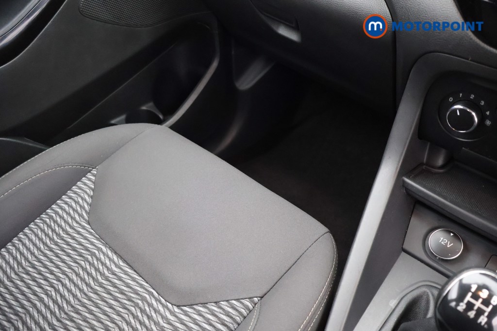 Ford Ka-Plus Zetec Manual Petrol Hatchback - Stock Number (1606115) - 8th supplementary image