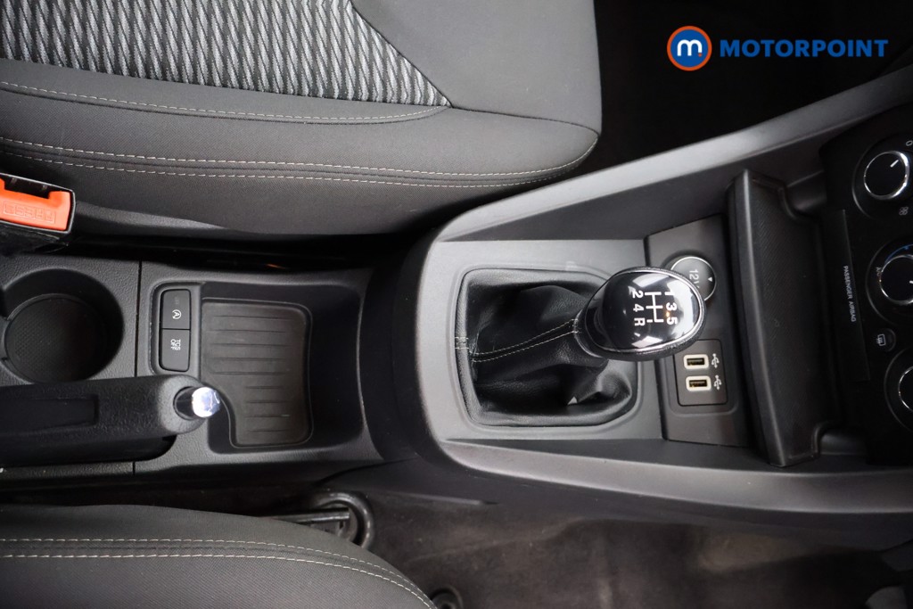 Ford Ka-Plus Zetec Manual Petrol Hatchback - Stock Number (1606115) - 9th supplementary image