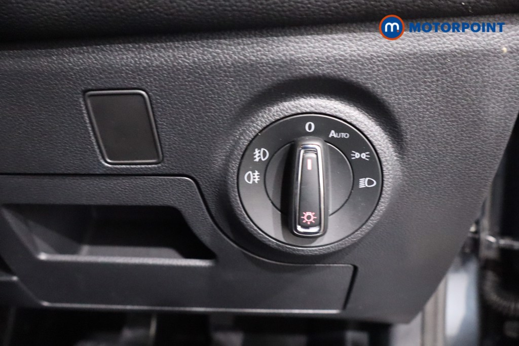 Seat Arona Xcellence Lux Automatic Petrol SUV - Stock Number (1608047) - 17th supplementary image