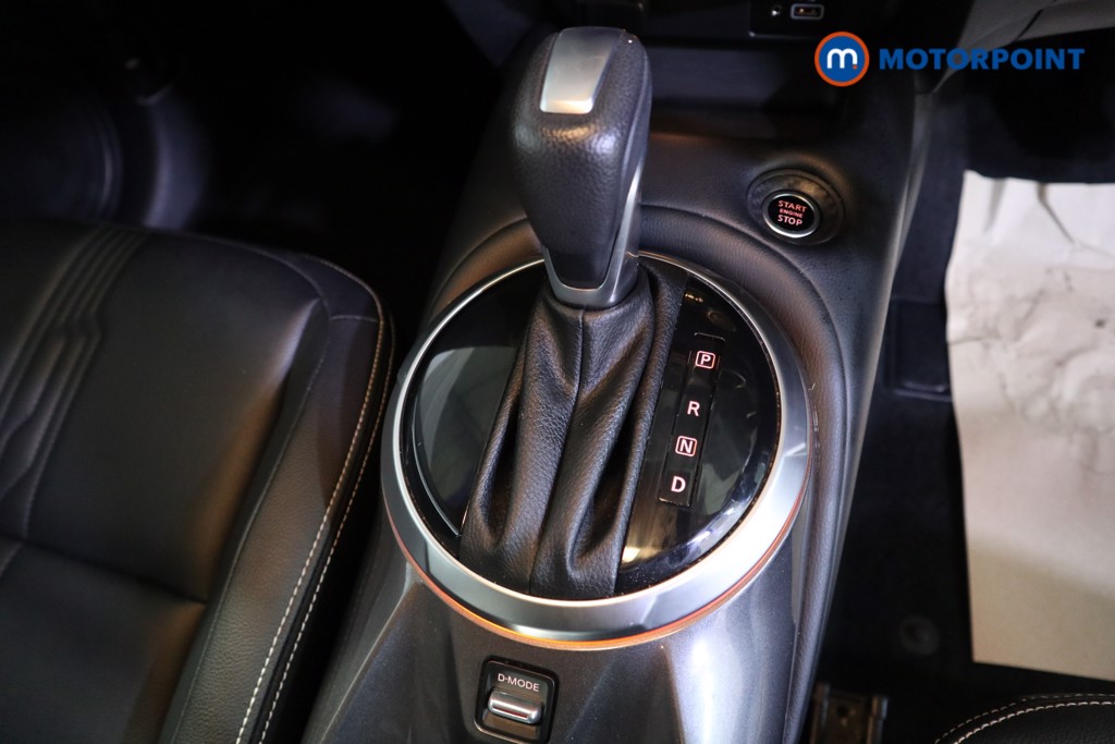 Nissan Juke Tekna Automatic Petrol SUV - Stock Number (1608074) - 11th supplementary image