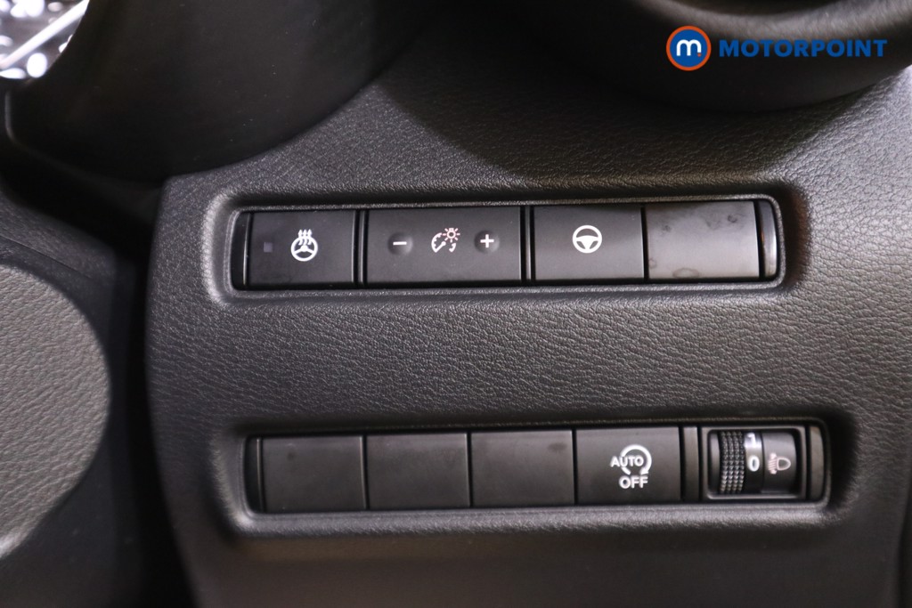 Nissan Juke Tekna Automatic Petrol SUV - Stock Number (1608074) - 12th supplementary image