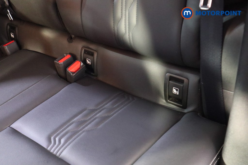 Nissan Juke Tekna Automatic Petrol SUV - Stock Number (1608074) - 20th supplementary image