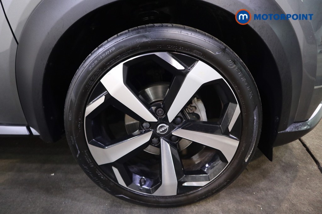 Nissan Juke Tekna Automatic Petrol SUV - Stock Number (1608074) - 24th supplementary image