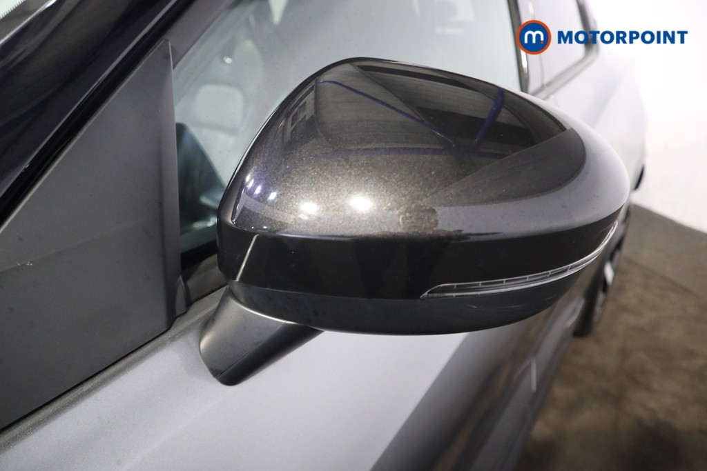 Nissan Juke Tekna Automatic Petrol SUV - Stock Number (1608074) - 34th supplementary image