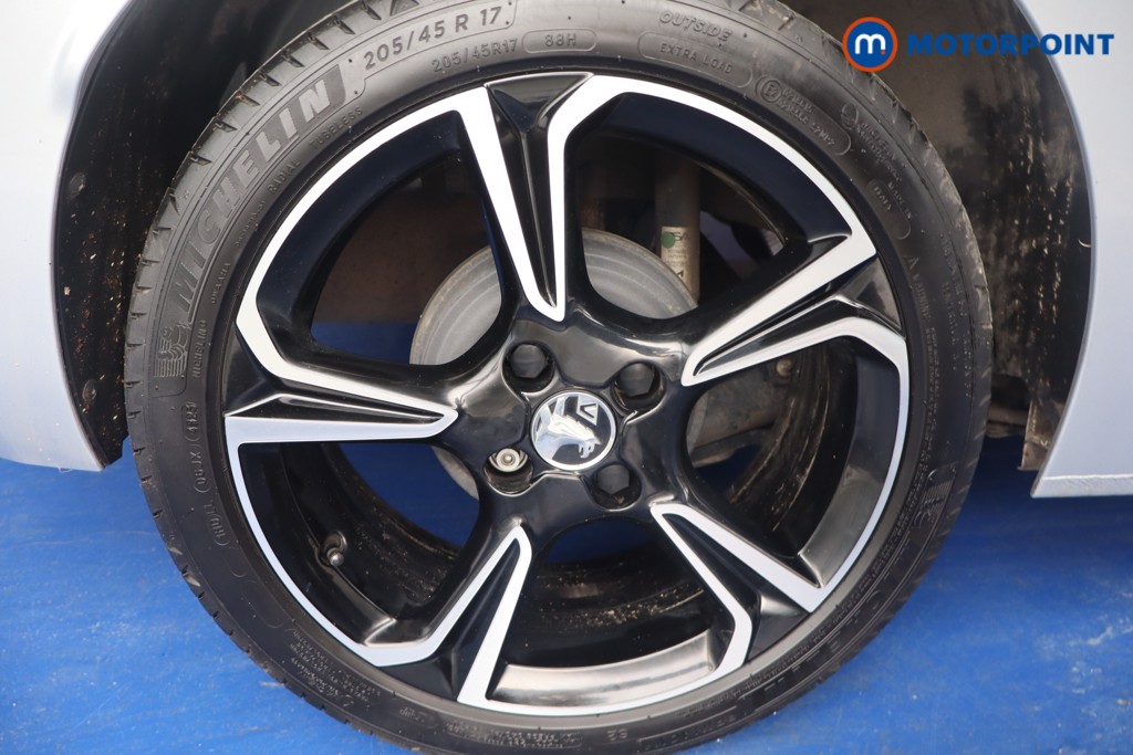 Vauxhall Corsa GS Manual Petrol Hatchback - Stock Number (1611311) - 17th supplementary image