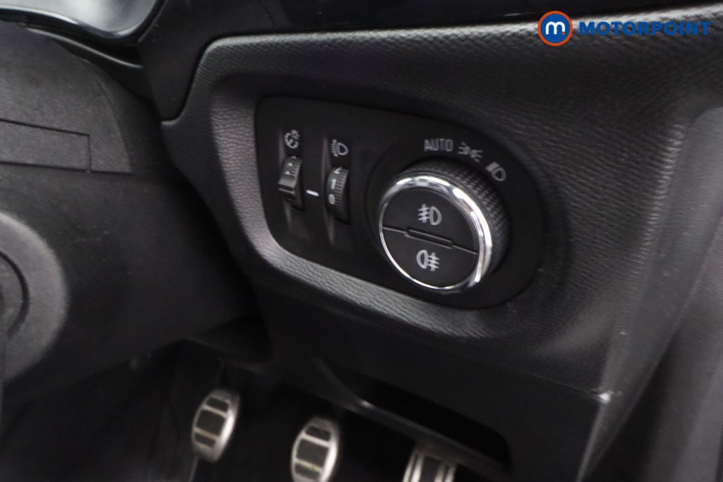 Vauxhall Corsa GS Manual Petrol Hatchback - Stock Number (1611325) - 18th supplementary image