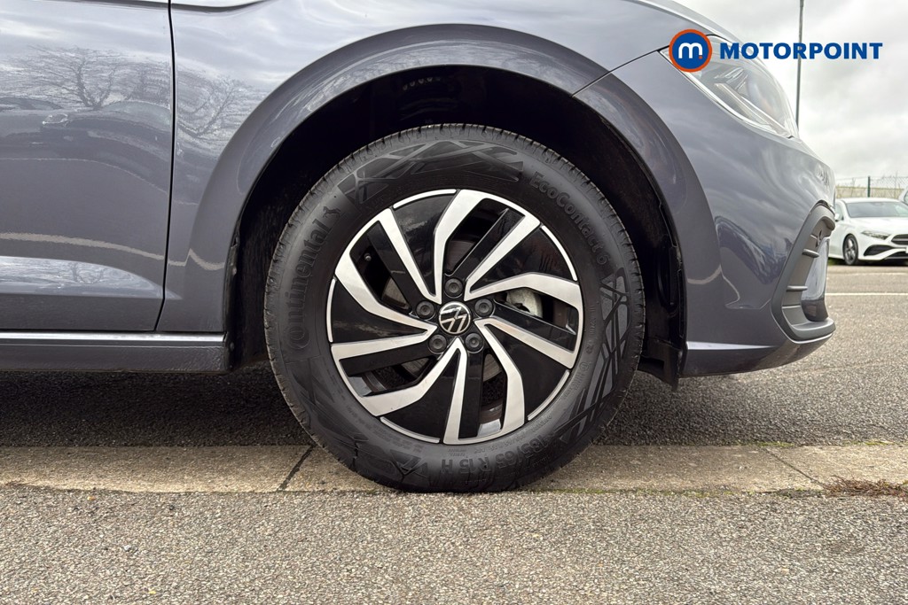 Volkswagen Polo Life Manual Petrol Hatchback - Stock Number (1611707) - 50th supplementary image