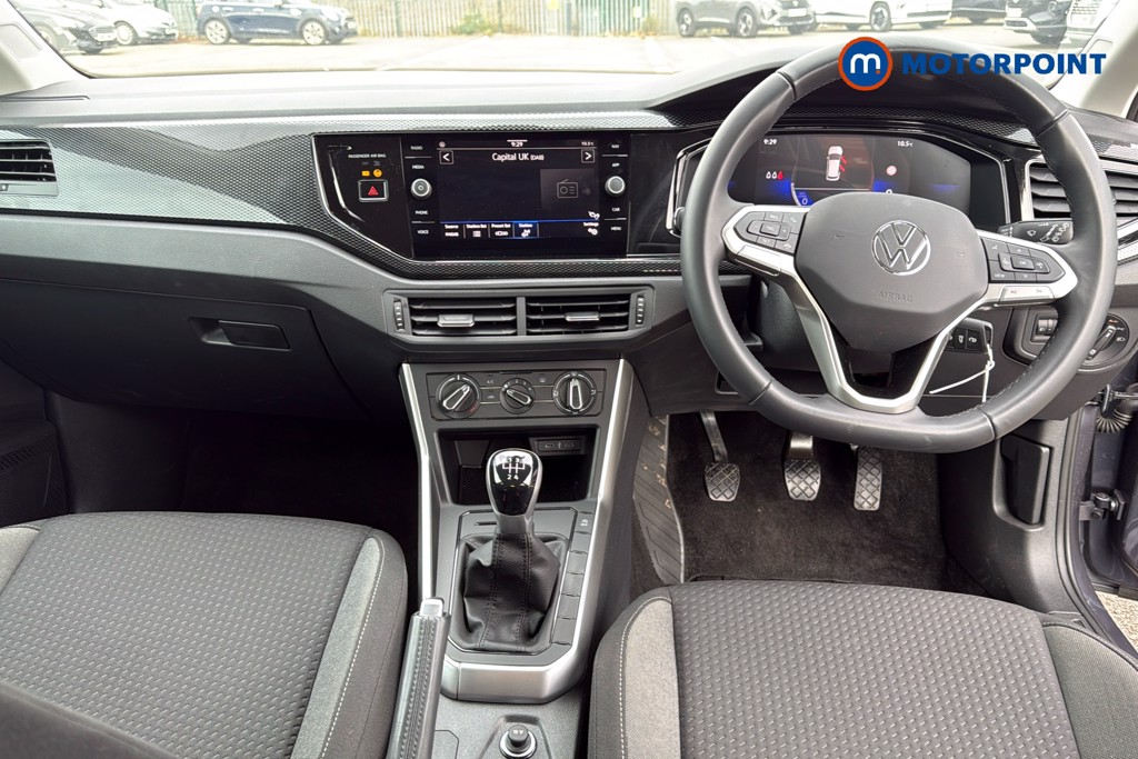Volkswagen Polo Life Manual Petrol Hatchback - Stock Number (1611707) - 1st supplementary image
