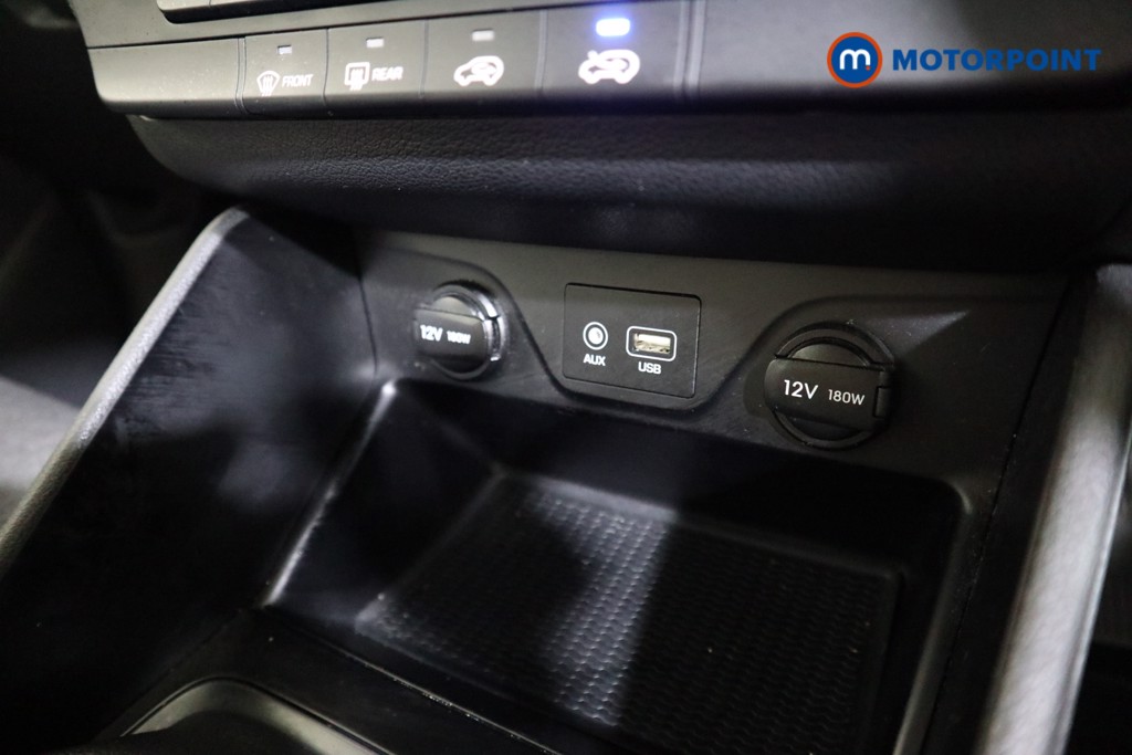 Hyundai Tucson Se Nav Manual Petrol SUV - Stock Number (1612342) - 8th supplementary image