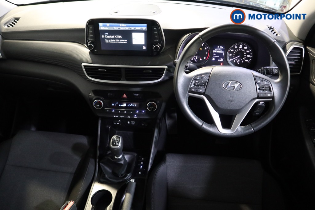Hyundai Tucson Se Nav Manual Petrol SUV - Stock Number (1612342) - 1st supplementary image