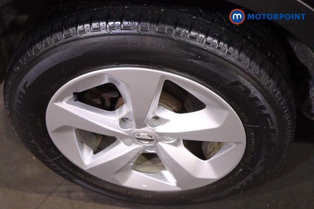 Nissan Qashqai Acenta Premium Manual Petrol SUV - Stock Number (1612390) - 12th supplementary image