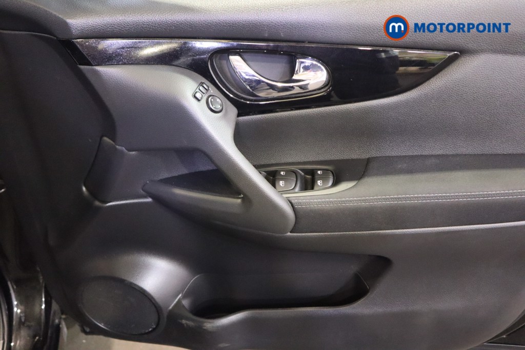 Nissan Qashqai Acenta Premium Manual Petrol SUV - Stock Number (1612390) - 13th supplementary image