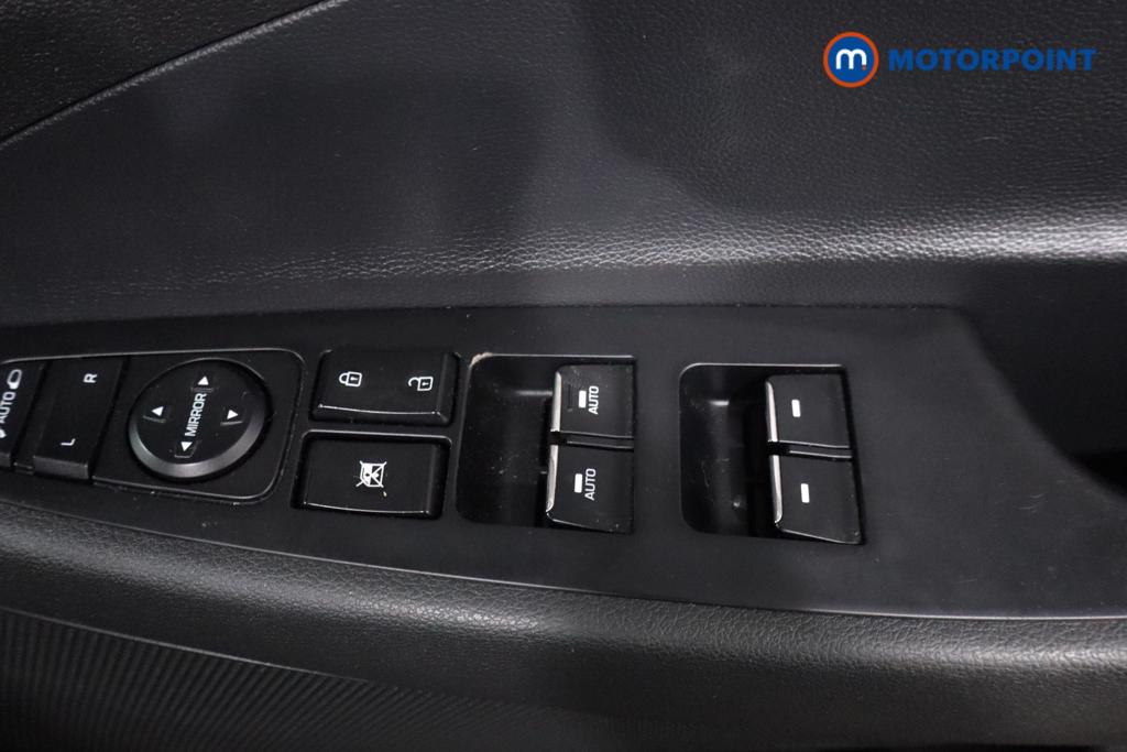 Hyundai Tucson Se Nav Manual Petrol SUV - Stock Number (1612523) - 11th supplementary image