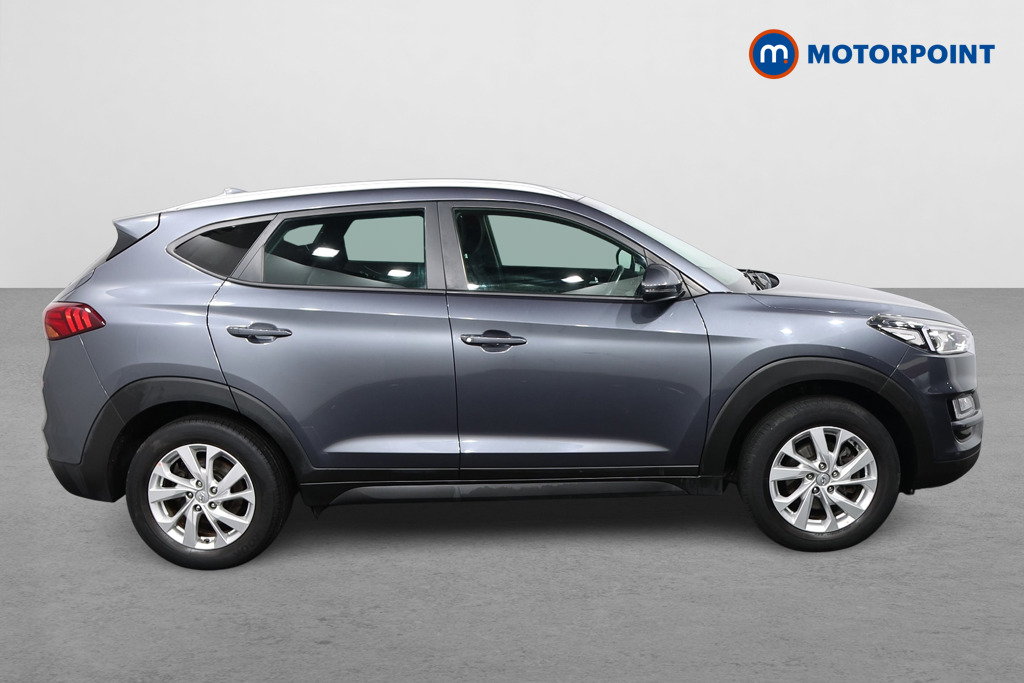 Hyundai Tucson Se Nav Manual Petrol SUV - Stock Number (1612523) - Drivers side