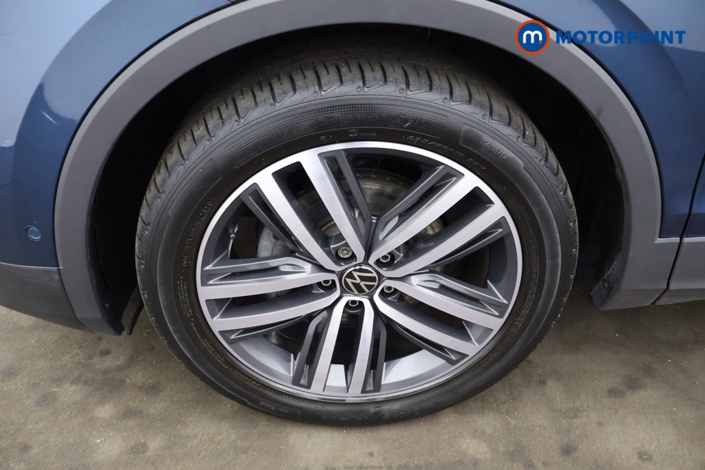 Volkswagen Tiguan Elegance Automatic Petrol SUV - Stock Number (1612778) - 20th supplementary image