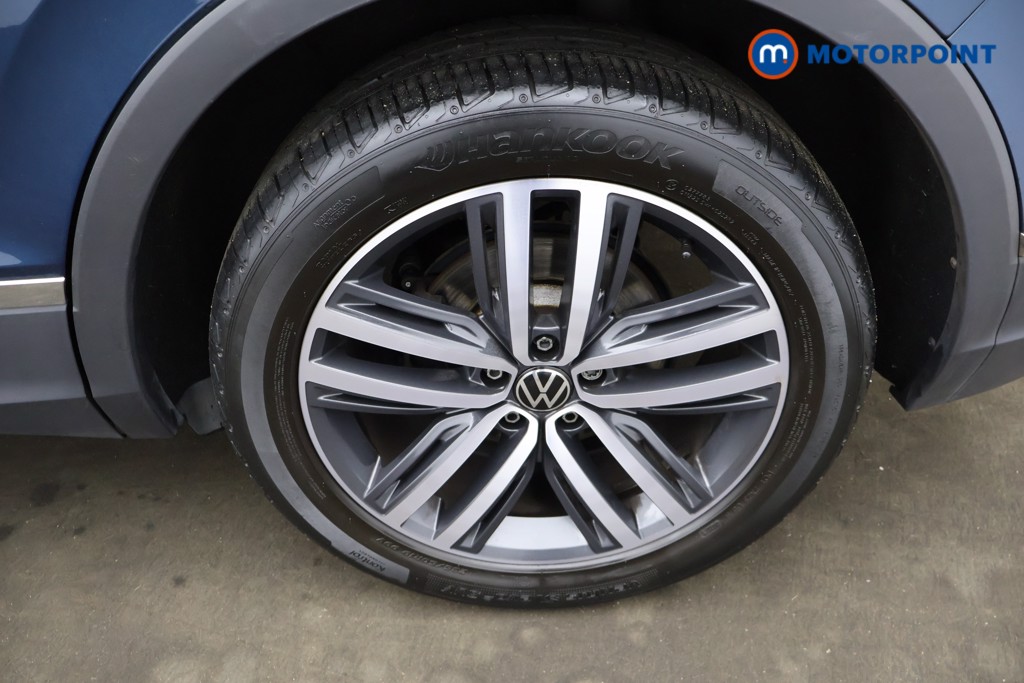 Volkswagen Tiguan Elegance Automatic Petrol SUV - Stock Number (1612778) - 21st supplementary image
