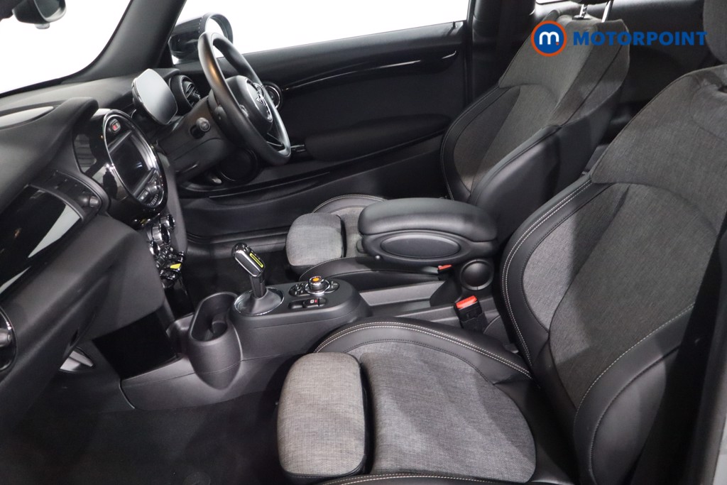 Mini Hatchback Cooper S Level 2 Automatic Electric Hatchback - Stock Number (1612841) - 4th supplementary image