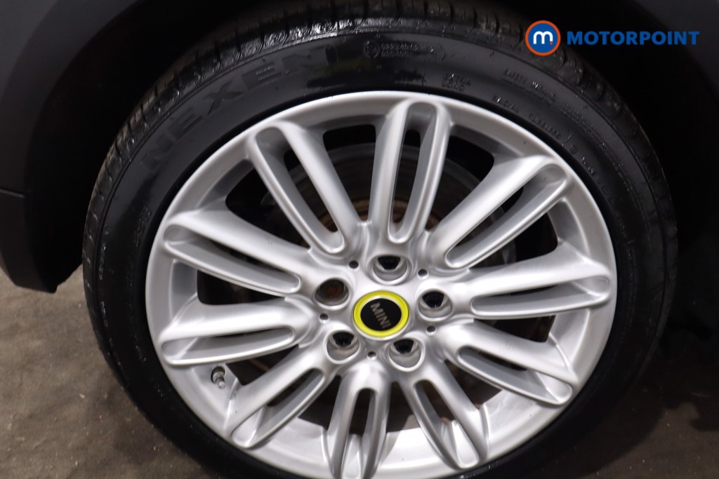 Mini Hatchback Cooper S Level 2 Automatic Electric Hatchback - Stock Number (1612841) - 9th supplementary image