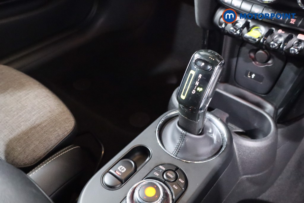 Mini Hatchback Cooper S Level 2 Automatic Electric Hatchback - Stock Number (1612841) - 21st supplementary image