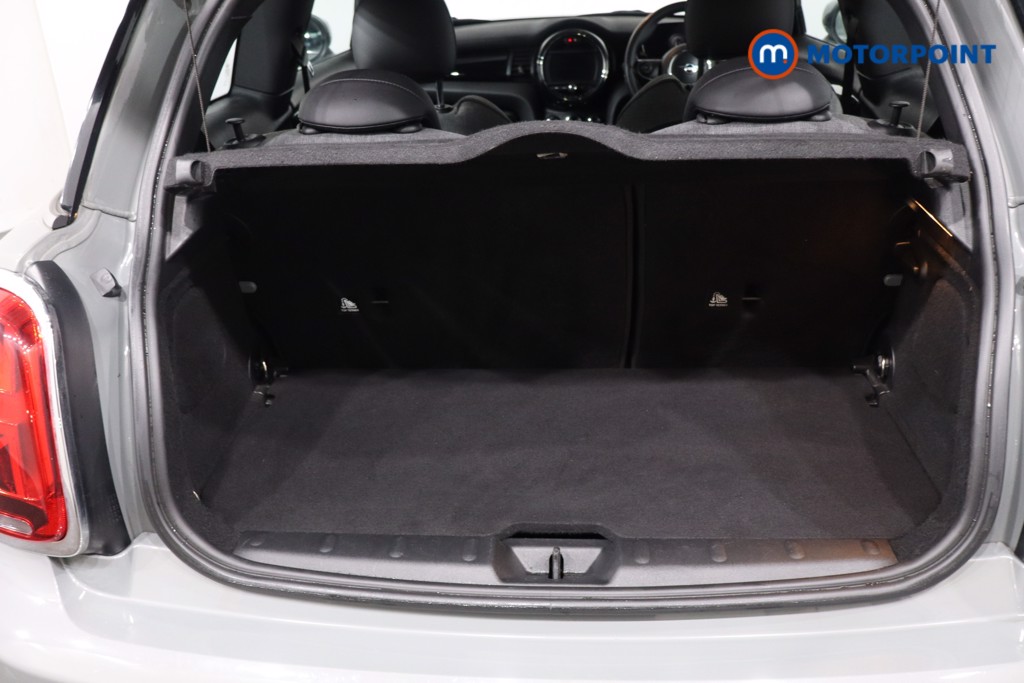 Mini Hatchback Cooper S Level 2 Automatic Electric Hatchback - Stock Number (1612841) - 42nd supplementary image