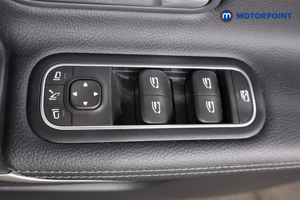 Mercedes-Benz A Class Sport Manual Petrol Hatchback - Stock Number (1613333) - 15th supplementary image