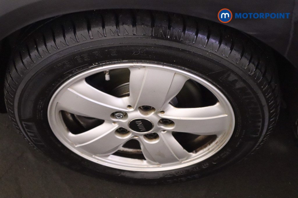 Mini Hatchback Cooper Classic Automatic Petrol Hatchback - Stock Number (1614502) - 10th supplementary image