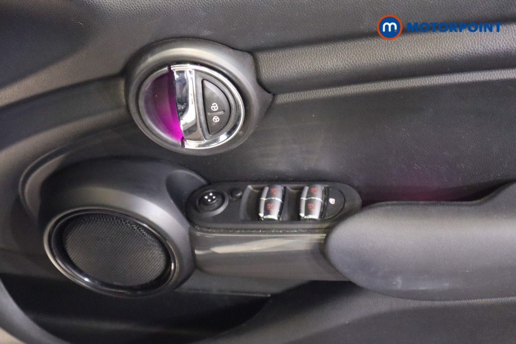 Mini Hatchback Cooper Classic Automatic Petrol Hatchback - Stock Number (1614502) - 14th supplementary image