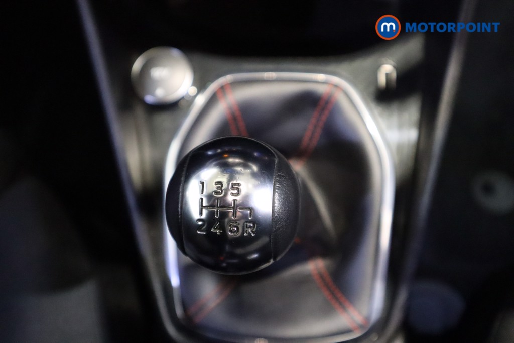 Ford Fiesta St-Line Manual Petrol Hatchback - Stock Number (1614948) - 5th supplementary image