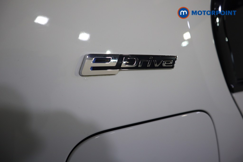 BMW 5 Series M Sport Automatic Petrol Plug-In Hybrid Saloon - Stock Number (1615746) - 34th supplementary image