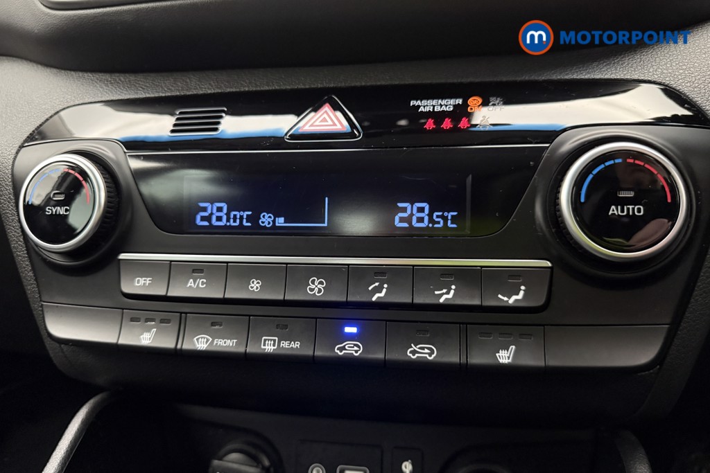 Hyundai Tucson Premium Manual Petrol SUV - Stock Number (1615913) - 16th supplementary image