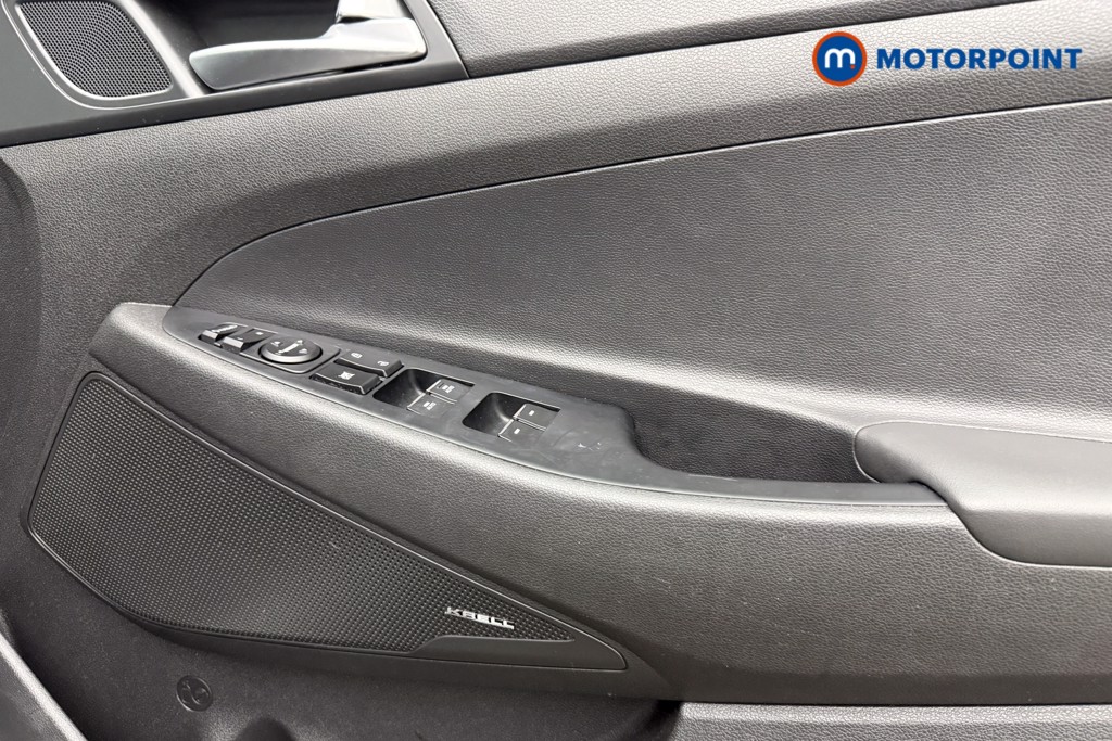 Hyundai Tucson Premium Manual Petrol SUV - Stock Number (1615913) - 20th supplementary image