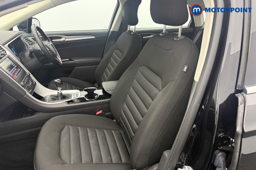 Ford Mondeo Zetec Manual Petrol Hatchback - Stock Number (1616243) - 10th supplementary image