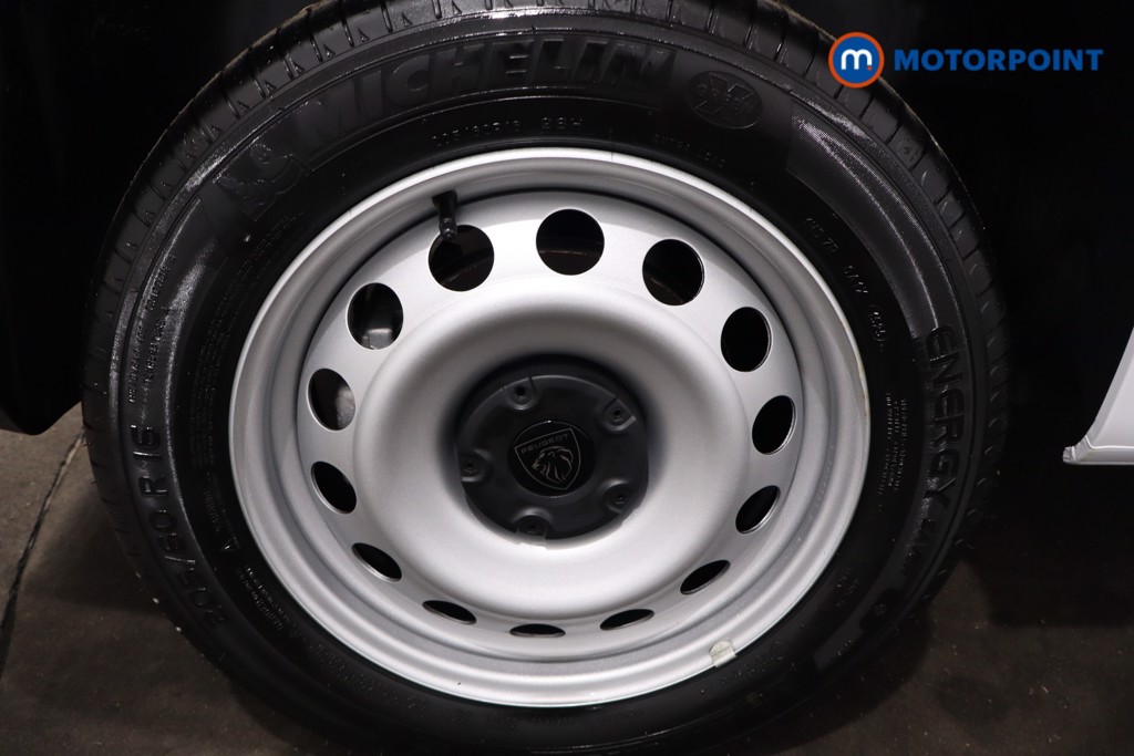 Peugeot Partner Professional Plus Manual Diesel Panel Van - Stock Number (1616398) - 9th supplementary image