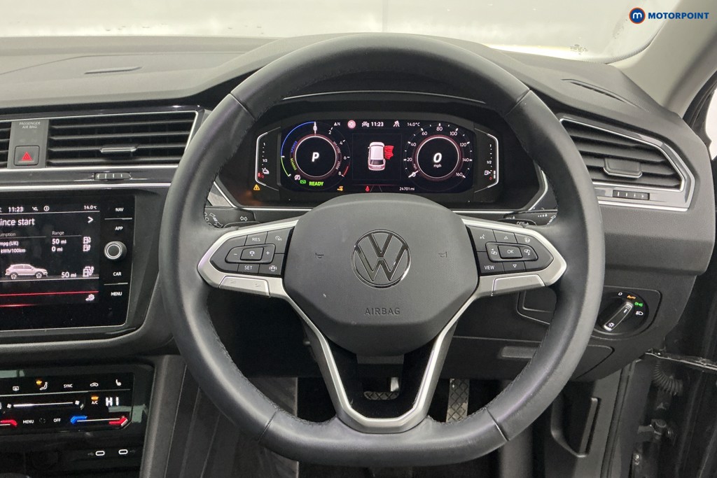 Volkswagen Tiguan Elegance Automatic Petrol Plug-In Hybrid SUV - Stock Number (1616616) - 8th supplementary image