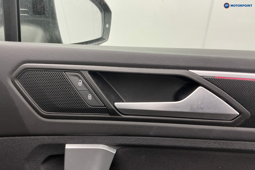 Volkswagen Tiguan Elegance Automatic Petrol Plug-In Hybrid SUV - Stock Number (1616616) - 29th supplementary image