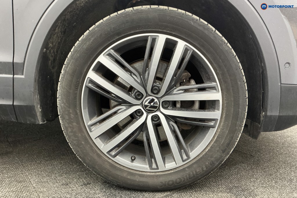 Volkswagen Tiguan Elegance Automatic Petrol Plug-In Hybrid SUV - Stock Number (1616616) - 38th supplementary image