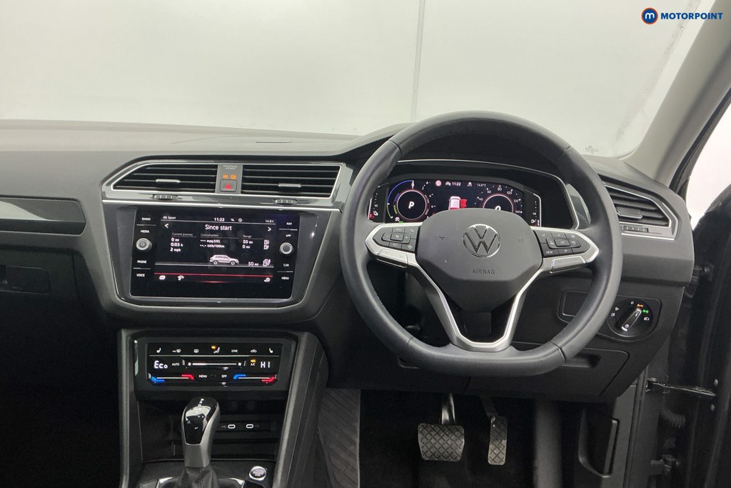 Volkswagen Tiguan Elegance Automatic Petrol Plug-In Hybrid SUV - Stock Number (1616616) - 1st supplementary image