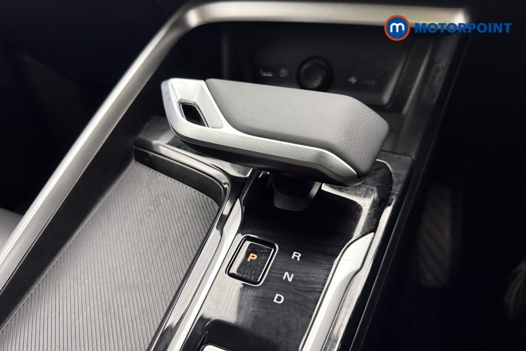 Mg Motor Uk ZS Trophy Automatic Petrol-Electric Hybrid SUV - Stock Number (1616905) - 15th supplementary image