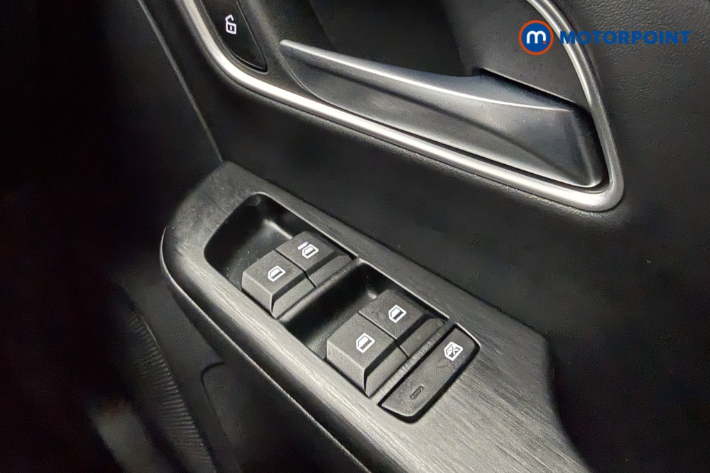 Mg Motor Uk ZS Trophy Automatic Petrol-Electric Hybrid SUV - Stock Number (1616905) - 17th supplementary image