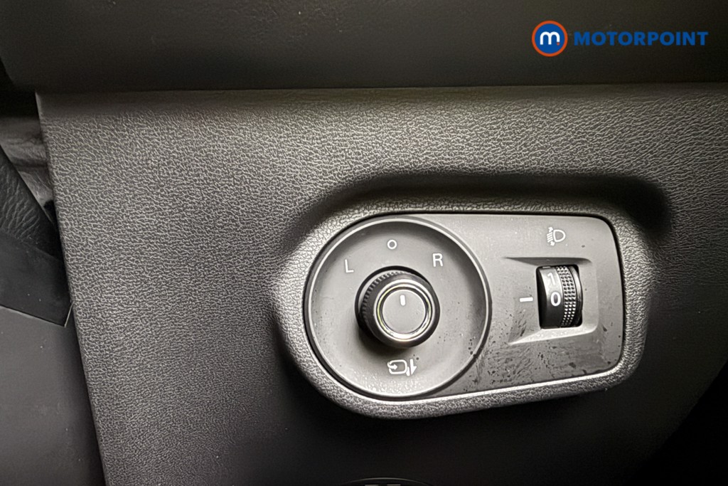 Mg Motor Uk ZS Trophy Automatic Petrol-Electric Hybrid SUV - Stock Number (1616907) - 17th supplementary image